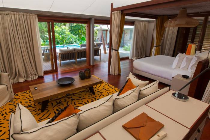 Sao Tome - Praia Sundy - Pool villa luxurious room